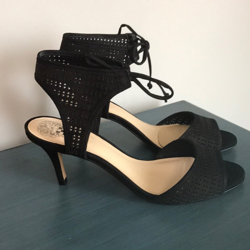 Vince Camuto sandals 8.5